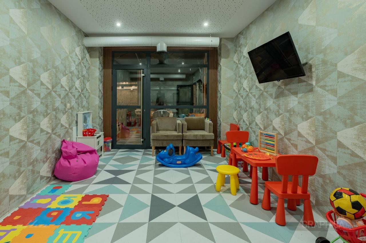 103 View Park Hotel Panichishte Dış mekan fotoğraf