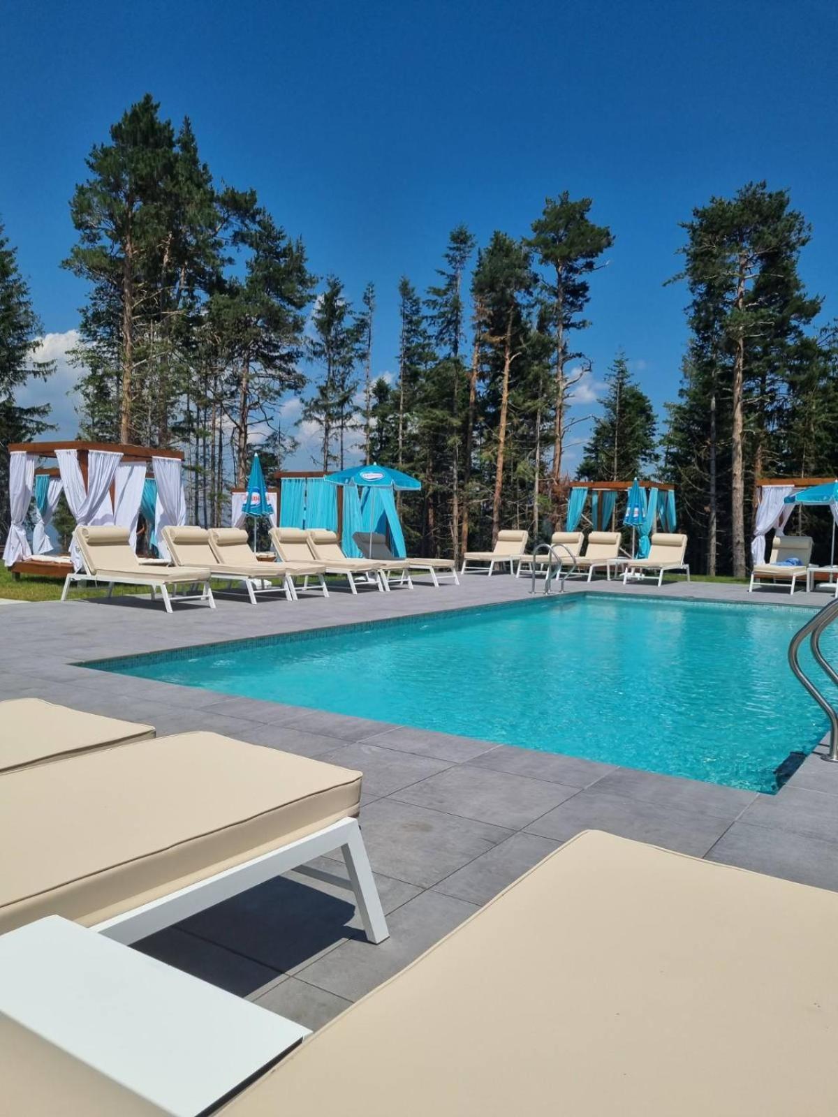 103 View Park Hotel Panichishte Dış mekan fotoğraf