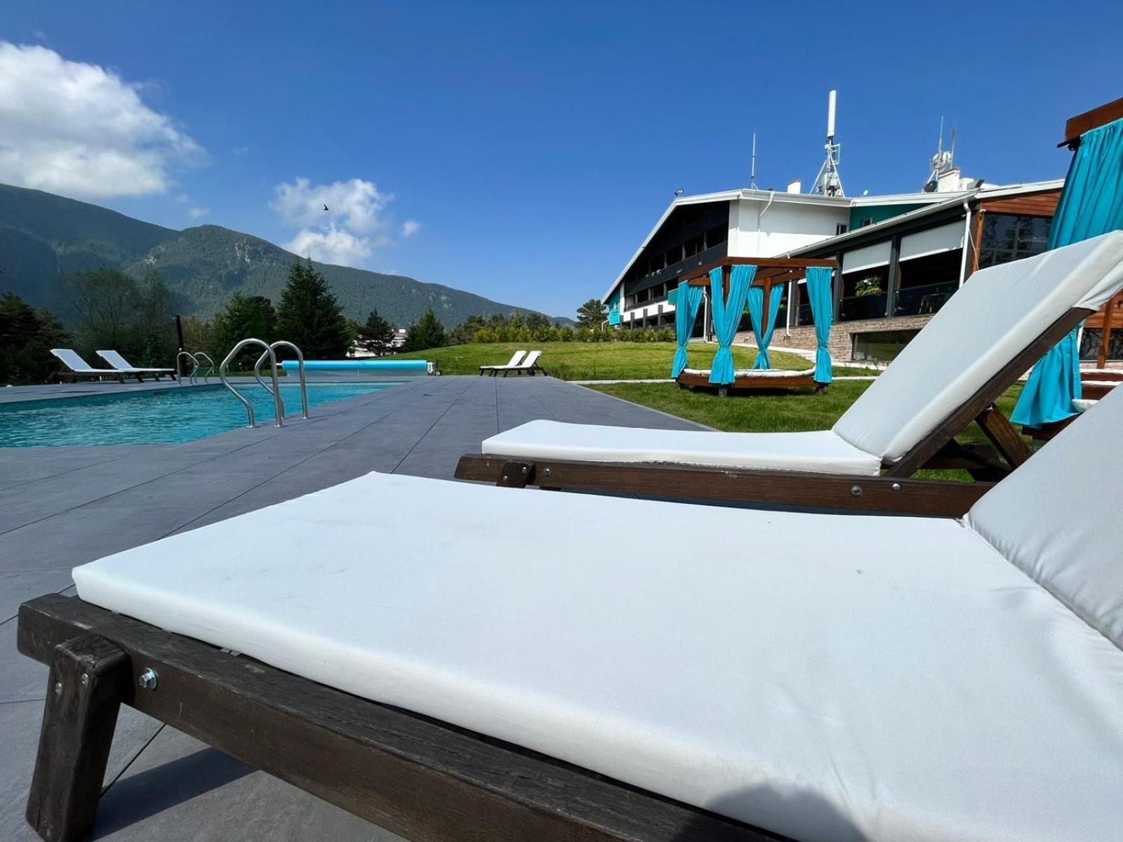 103 View Park Hotel Panichishte Dış mekan fotoğraf