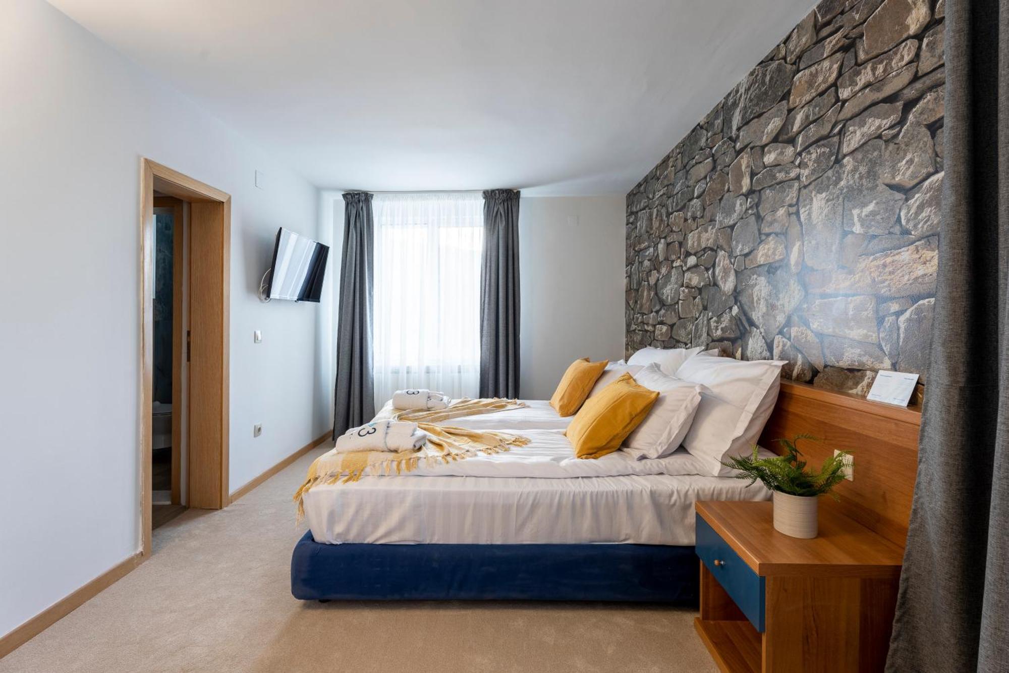 103 View Park Hotel Panichishte Dış mekan fotoğraf